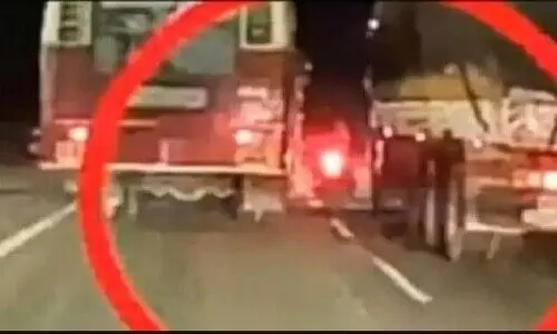 കെ.എസ്.ആർ.ടി.സി ബസിടിച്ച് യുവാക്കൾ മരിച്ച സംഭവം; ഡ്രൈവർക്കെതിരെ ജാമ്യമില്ല വകുപ്പ്