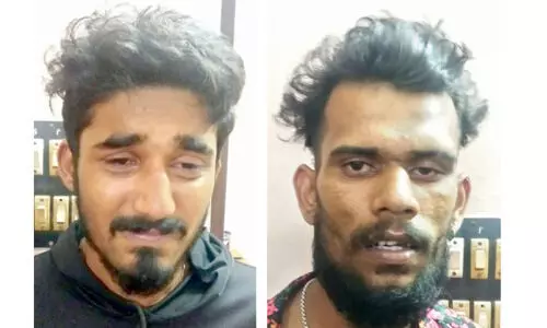 ദേശീയപാതയിൽ കാർ തടഞ്ഞ് ഡ്രൈവറെ ആക്രമിച്ച രണ്ട് പേർ അറസ്റ്റിൽ