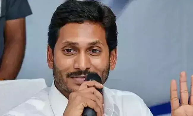 ആന്ധ്രക്ക് 13 പുതിയ ജില്ലകൾ കൂടി; ചരിത്രദിനമെന്ന് മുഖ്യമന്ത്രി ജഗൻ മോഹൻ റെഡ്ഡി