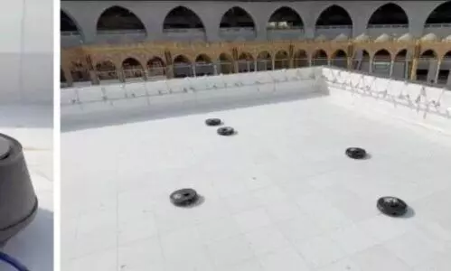 കഅ്ബയുടെയുടെ മേൽക്കൂര ഇനിമുതൽ സ്മാർട്ട് ചൂലുകൾ വൃത്തിയാക്കും