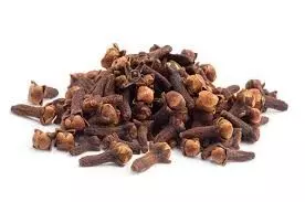 ഗ്രാമ്പൂ അമിതമായി കഴിച്ചാൽ ഉണ്ടാകുന്ന പാർശ്വഫലങ്ങൾ