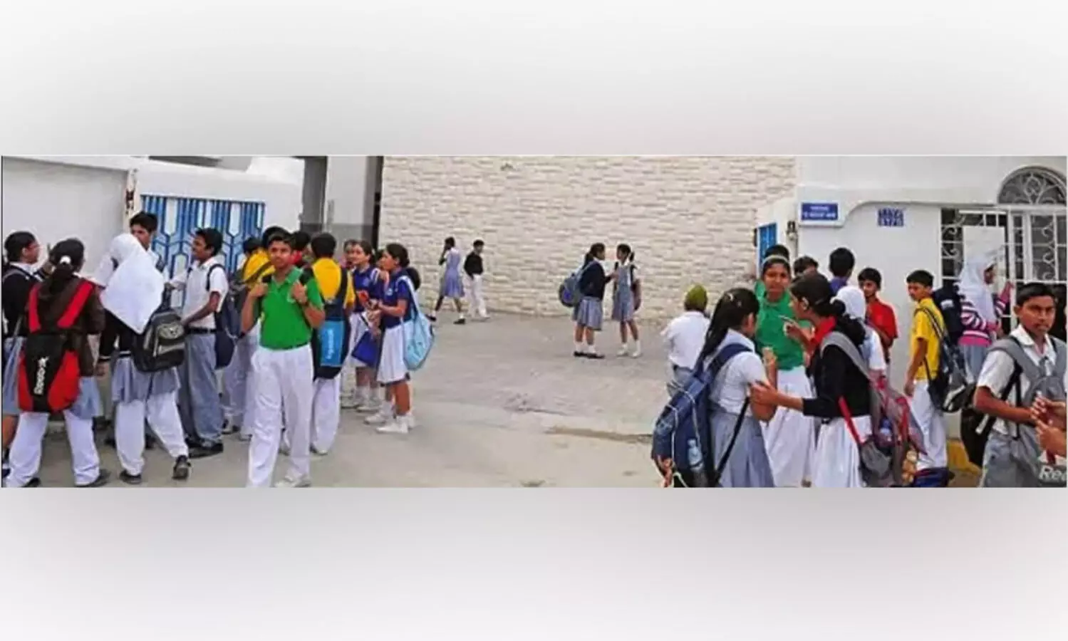 ഇന്ത്യൻ സ്കൂളുകളിൽ വീണ്ടും മണി കിലുക്കം