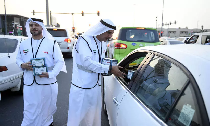 റമദാനിൽ ഭക്ഷണം നൽകി ആർ.ടി.എ