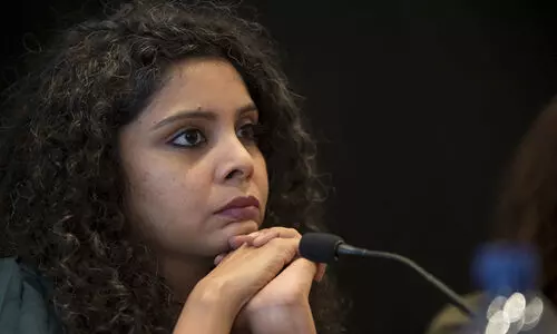 കള്ളപ്പണം വെളുപ്പിക്കൽ കേസ്; യു.പി കോടതിയുടെ സമൻസ് ചോദ്യം ചെയ്ത് റാണ അയ്യൂബ് നൽകിയ ഹരജി സുപ്രീം കോടതി തള്ളി