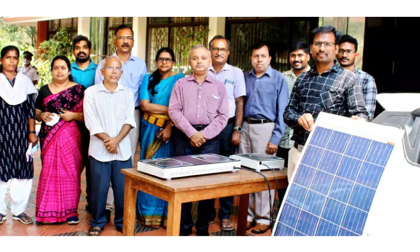എൻ.ഐ.ടി ഗവേഷകർ സ്മാർട്ട് സൗരോർജ അടുപ്പ് വികസിപ്പിച്ചു