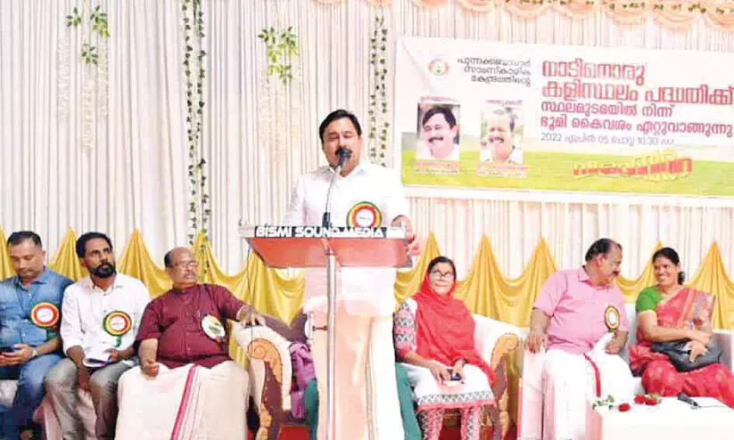 സംസ്ഥാനത്തെ അഞ്ച് ലക്ഷം കുട്ടികൾക്ക് ഫുട്ബാൾ പരിശീലനം നൽകാൻ കരാറായി -മന്ത്രി സംസ്ഥാനത്തെ അഞ്ച് ലക്ഷം കുട്ടികൾക്ക് ഫുട്ബാൾ പരിശീലനം നൽകാൻ കരാറായി -മന്ത്രി