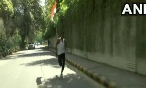 സേന റിക്രൂട്ട്മെന്‍റിലെ കാലതാമസം: രാജസ്ഥാനിൽ നിന്നും ഡൽഹിയിലേക്ക് 350 കിലോമീറ്റർ ഓടി യുവാവിന്‍റെ പ്രതിഷേധം