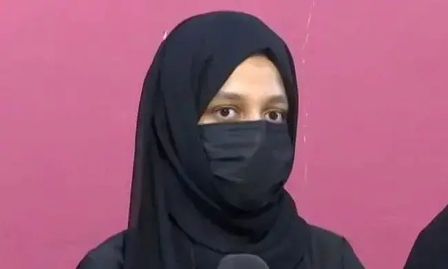 അയാളെ അറിയില്ല: അൽ-ഖാഇദ മേധാവിയുടെ അഭിപ്രായത്തിൽ കർണാടക വിദ്യാർഥിയുടെ പിതാവ് അയാളെ അറിയില്ല: അൽ-ഖാഇദ മേധാവിയുടെ അഭിപ്രായത്തിൽ കർണാടക വിദ്യാർഥിയുടെ പിതാവ്