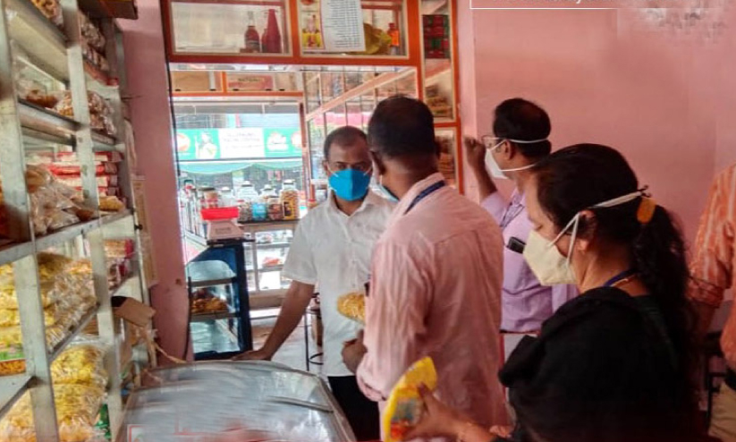 പകർച്ചവ്യാധി: കടകളിൽ പരിശോധന പകർച്ചവ്യാധി: കടകളിൽ പരിശോധന