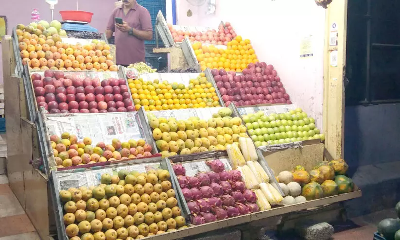 റമദാൻ: സജീവമായി പഴവർഗ വിപണി