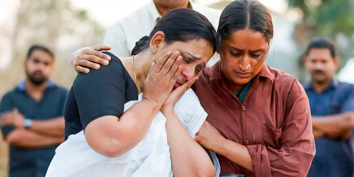 സുരഭി ലക്ഷ്മി മാല പാർവതിക്കൊപ്പം സുരഭി ലക്ഷ്മി മാല പാർവതിക്കൊപ്പം