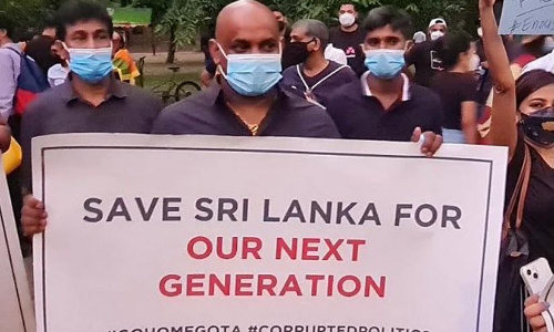 സാമ്പത്തിക പ്രതിസന്ധി അതിജീവിക്കാൻ ജനങ്ങൾ കഷ്ടപ്പെടുകയാണ്: മുൻ ശ്രീലങ്കൻ ക്രിക്കറ്റ് താരം സനത് ജയസൂര്യ