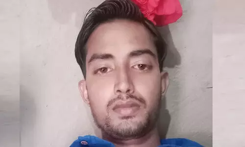 തെങ്ങിൽ കെട്ടിയ കമ്പി വൈദ്യുതി ലൈനിൽ തട്ടി യുവാവ് ഷോക്കേറ്റ് മരിച്ചു