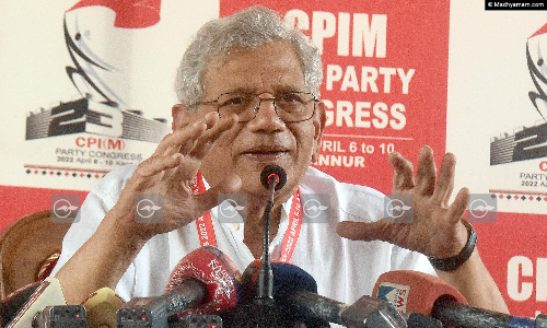sitaram yechury