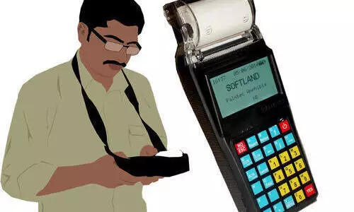 യാത്രക്കാരനെ അപമാനിച്ച കണ്ടക്ടറെ വിളിച്ചുവരുത്തി താക്കീത് ചെയ്തു