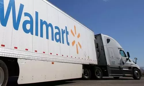ട്രക്ക് ഒാടിക്കാൻ ആളില്ല; ലക്ഷങ്ങളുടെ വാഗ്ദാനവുമായി വാൾമാർട്ട്