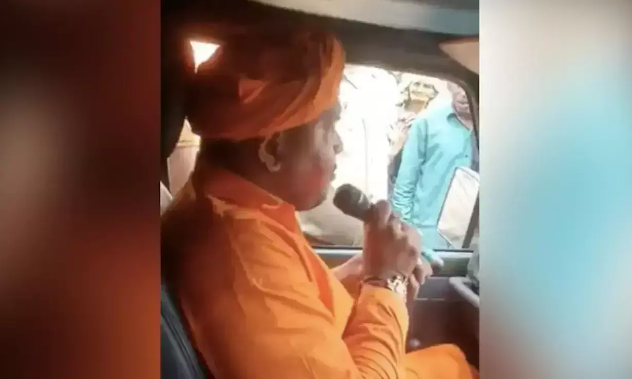 മുസ്‍ലിം സ്ത്രീകളെ പരസ്യമായി ബലാത്സംഗം ചെയ്യണമെന്ന് സന്യാസി; ജയ് ശ്രീറാം വിളിയോടെ ആൾക്കൂട്ടം