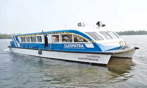 ക്ലിയോപാട്രയോടൊപ്പം കടൽയാത്രയുടെ ആസ്വാദനം തീർത്ത് മുസിരിസ്