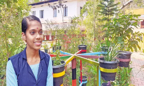 ജുദ് ജുദ് ജുഹ്ദക്ക ഫിന്നമ ഹബ്ബാ...