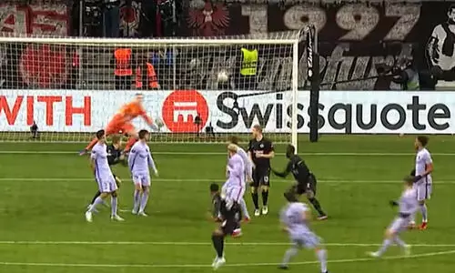 ബാഴ്സക്ക് സമനിലകുരുക്ക്