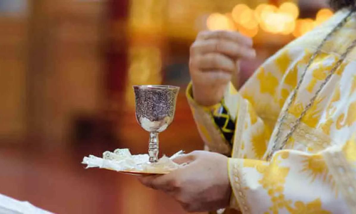 സർക്കുലർ നിർബന്ധമായി ഒപ്പിടിവിച്ചു -ആന്‍റണി കരിയിൽ; ജനാഭിമുഖ കുർബാന തുടരുമെന്ന്​ എറണാകുളം അതിരൂപത