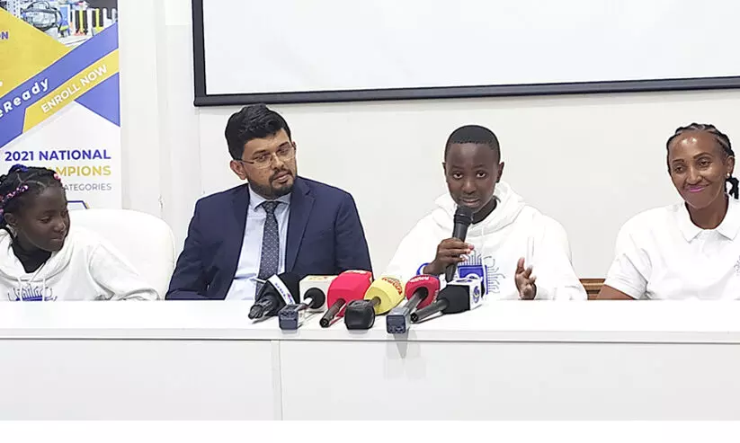 12കാരന് സ്വപ്ന സാക്ഷാത്കാരം; കെനിയയിൽ റോബോട്ടിക്സ് ലാബുമായി യുനീക് വേള്‍ഡ്