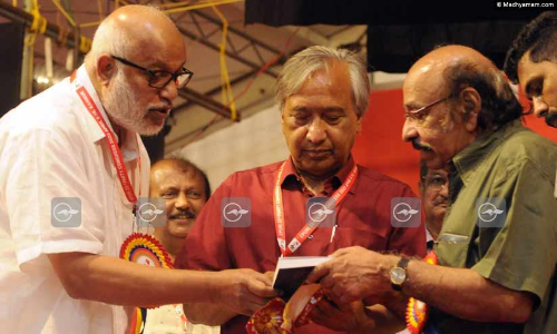 ഇന്ത്യ കടന്നുപോകുന്നത് ഭയത്തിലൂടെ -കെ. സച്ചിദാനന്ദൻ