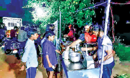 രണ്ട് വയസ്സുകാരന്‍റെ ചികിത്സക്ക് ധനസമാഹരണവുമായി യുവാക്കൾ