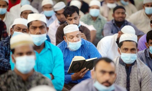 റമദാൻ: ആദ്യ വെള്ളിയുടെ നിർവൃതിയിൽ വിശ്വാസികൾ