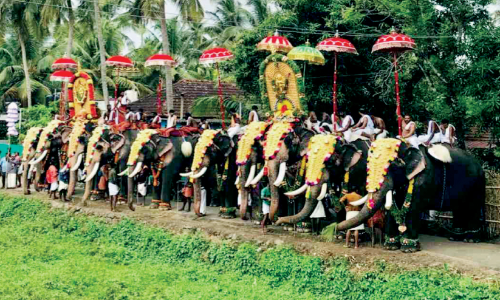 Kunisseri Kummati celebrated