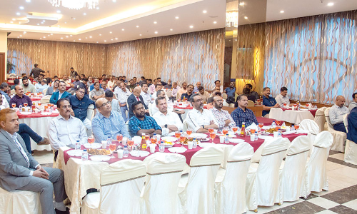 സൗ​ഹൃ​ദ സ​ന്ദേ​ശ​വു​മാ​യി സം​ഘ​ട​ന ഇ​ഫ്​​താ​റു​ക​ൾ