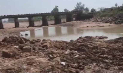 വെറും രണ്ട് ദിവസത്തെ ജോലി; ആരുമറിയാതെ 60 മീറ്റർ നീളമുള്ള പാലം പൊളിച്ചുവിറ്റ് കള്ളന്മാർ