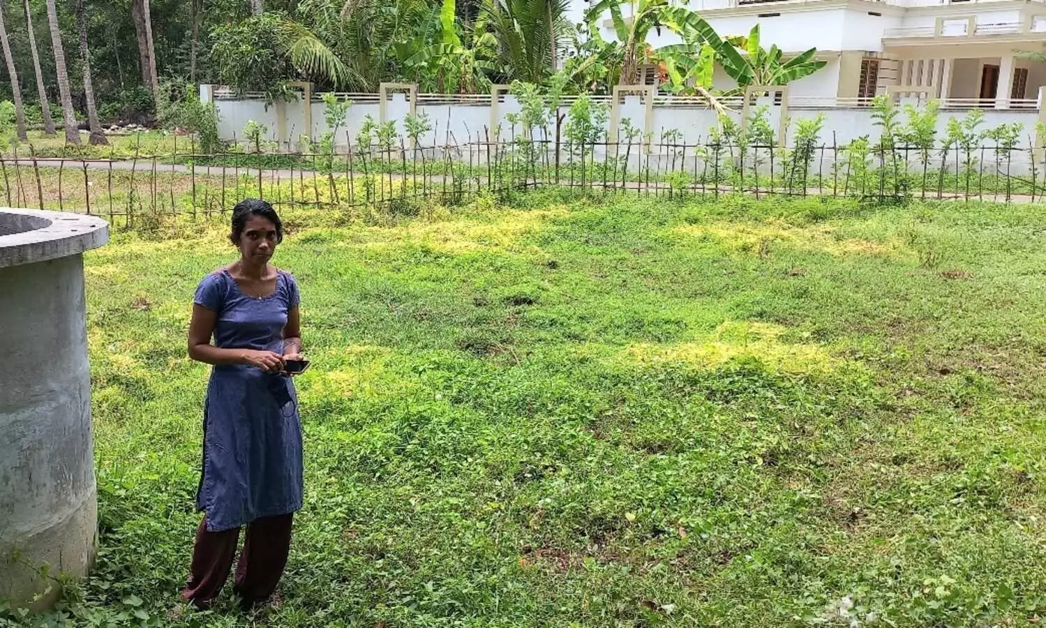 ചുവപ്പുനാടയിൽ പൊലിഞ്ഞ് നിർധന കുടുംബത്തിന്റെ ഭവന സ്വപ്നം