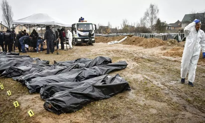 യുക്രെയ്നിലെ കിയവിൽ നിന്നും കണ്ടെത്തിയത് 1,200ലധികം മൃതദേഹങ്ങൾ യുക്രെയ്നിലെ കിയവിൽ നിന്നും കണ്ടെത്തിയത് 1,200ലധികം മൃതദേഹങ്ങൾ
