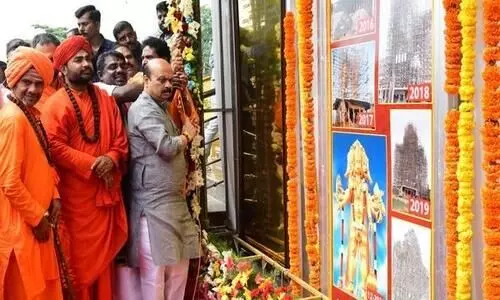 161 അടി ഉയരമുള്ള ആഞ്ജനേയ പ്രതിമ അനാച്ഛാദനം ചെയ്ത് കർണാടക മുഖ്യമന്ത്രി ബൊമ്മൈ