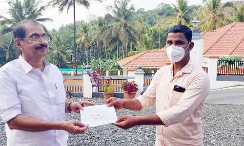 ചികിത്സസഹായം കൈമാറി