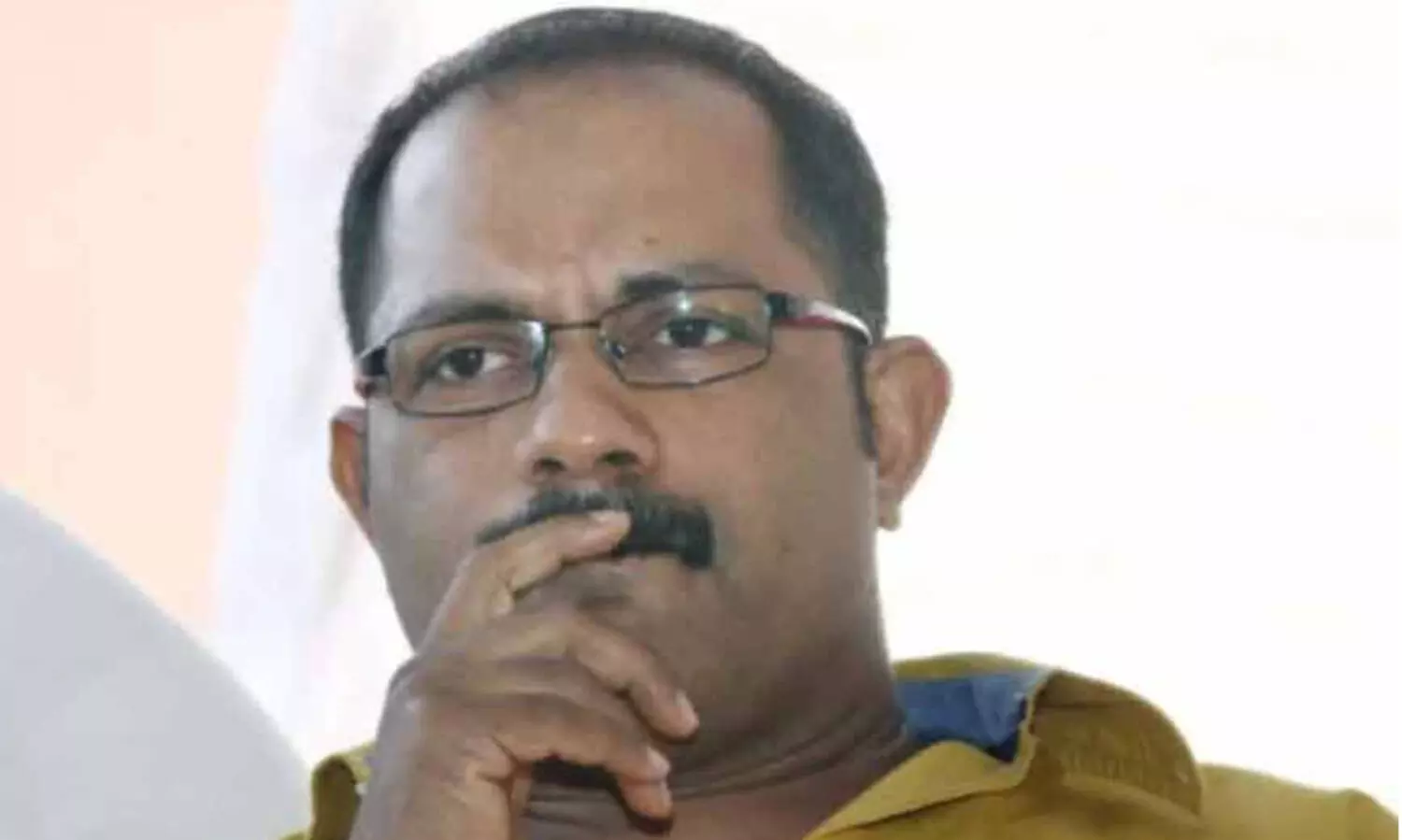 ലൈംഗിക ന്യൂനപക്ഷം: ​നിലപാട് വിശദീകരിച്ച് കെ.എം. ഷാജി, മറ്റുള്ളവർ മനോവൈകൃതങ്ങൾക്ക് അനുസരിച്ച് വ്യാഖ്യാനിക്കേണ്ടതില്ല