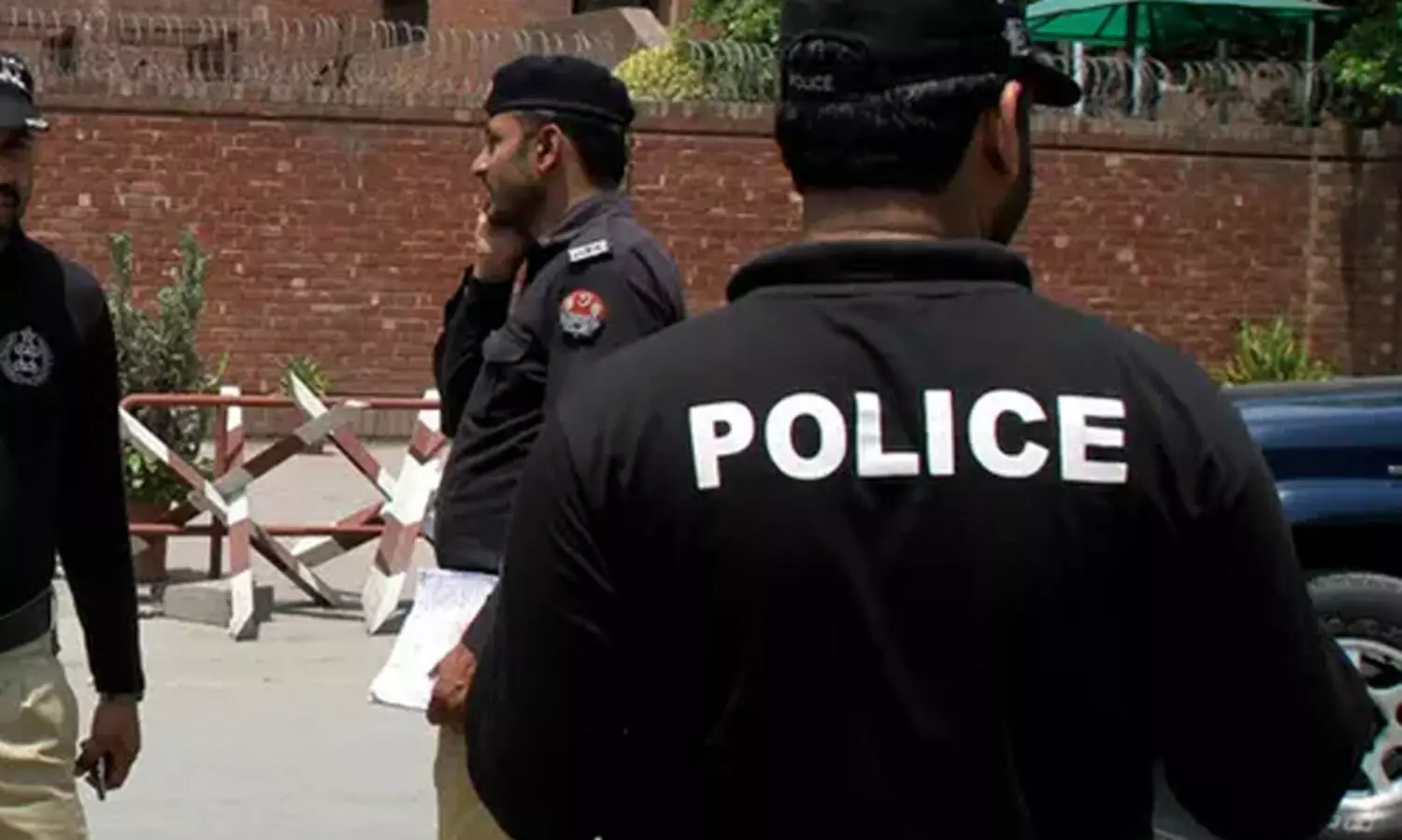 പാകിസ്താനിൽ ഭീകരാക്രമണത്തിൽ അഞ്ച് പൊലീസുകാർ കൊല്ലപ്പെട്ടു