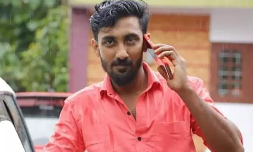 പിക്കപ്പ് വാൻ കെ.എസ്.ആർ.ടി.സി ബസുമായി കൂട്ടിയിടിച്ച് യുവാവ് മരിച്ചു