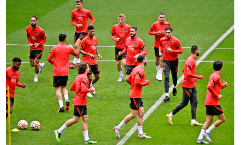 ചാമ്പ്യൻസ് ലീഗ് ഫുട്ബാൾ: സെമി തേടി വമ്പന്മാർ ചാമ്പ്യൻസ് ലീഗ് ഫുട്ബാൾ: സെമി തേടി വമ്പന്മാർ