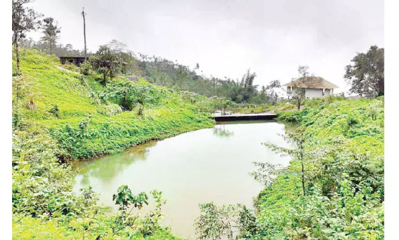 കക്കാടംപൊയിലിലെ അനധികൃത തടയണകൾ; അഭിഭാഷക കമീഷന്റെ പരിശോധന ഏകപക്ഷീയമെന്ന് ആക്ഷേപം കക്കാടംപൊയിലിലെ അനധികൃത തടയണകൾ; അഭിഭാഷക കമീഷന്റെ പരിശോധന ഏകപക്ഷീയമെന്ന് ആക്ഷേപം