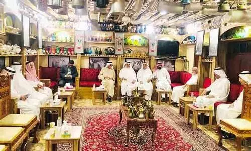 സ്നേഹവും സൗഹൃദവും പൂക്കുന്ന മജ്ലിസുകൾ സജീവം