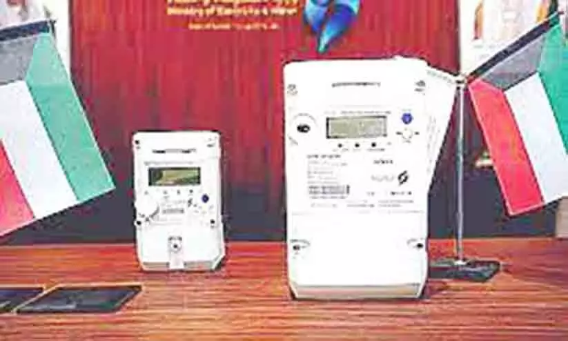 കുവൈത്തിൽ വൈദ്യുതി മന്ത്രാലയം 1,02,000 വൈദ്യുതി സ്മാർട്ട് മീറ്റർ സ്ഥാപിച്ചു കുവൈത്തിൽ വൈദ്യുതി മന്ത്രാലയം 1,02,000 വൈദ്യുതി സ്മാർട്ട് മീറ്റർ സ്ഥാപിച്ചു