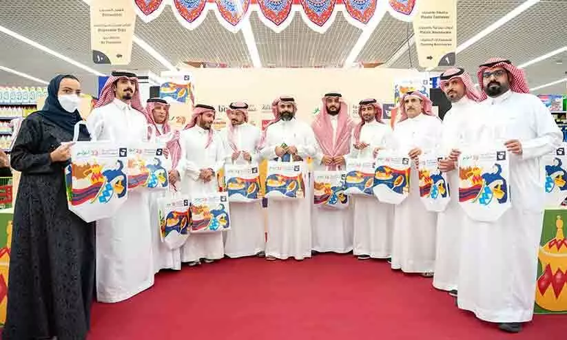 സൗദി കോഫി 2022 സൗദി കോഫി പ്രചാരണ വാർഷികാഘോഷത്തിന് ലുലുവിൽ തുടക്കം സൗദി കോഫി 2022 സൗദി കോഫി പ്രചാരണ വാർഷികാഘോഷത്തിന് ലുലുവിൽ തുടക്കം