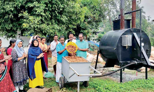 മഞ്ഞൾ കൃഷിയിൽ തിളങ്ങി ജുമൈല ബാനു