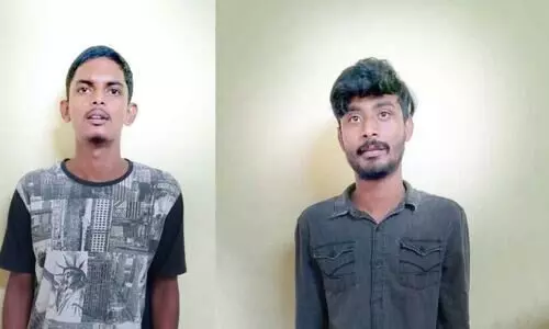 മൊബൈല്‍ ഫോണ്‍ തട്ടിയ പ്രതികള്‍ പിടിയില്‍