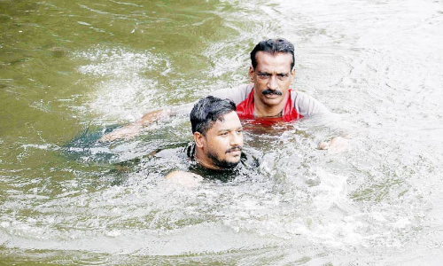 പോളിയോ ബാധിച്ച് അരക്കുതാഴെ തളർന്ന യുവാവിന്‍റെ സാഹസിക നീന്തൽ ഇന്ന്