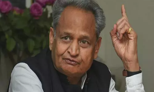 വർഗീയ സംഘർഷത്തിന് പിന്നാലെ കരൗലി ജില്ലാ കലക്ടറടക്കം 69 ഉദ്യോഗസ്ഥർക്ക് സ്ഥലം മാറ്റം