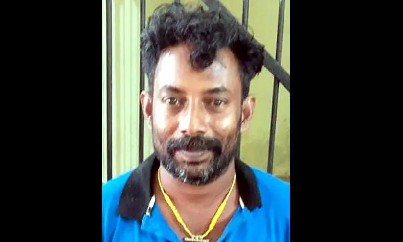 കടയുടമയായ സ്ത്രീയെ ആക്രമിച്ചയാള് പിടിയില് കടയുടമയായ സ്ത്രീയെ ആക്രമിച്ചയാള് പിടിയില്