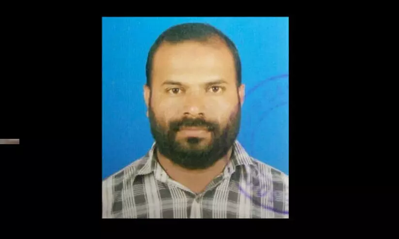 പാലക്കാട് പിതാവിനൊപ്പം ബൈക്കിൽ പോകവേ എസ്.ഡി.പി.​ഐ പ്രവർത്തകനെ ​വെട്ടിക്കൊന്നു